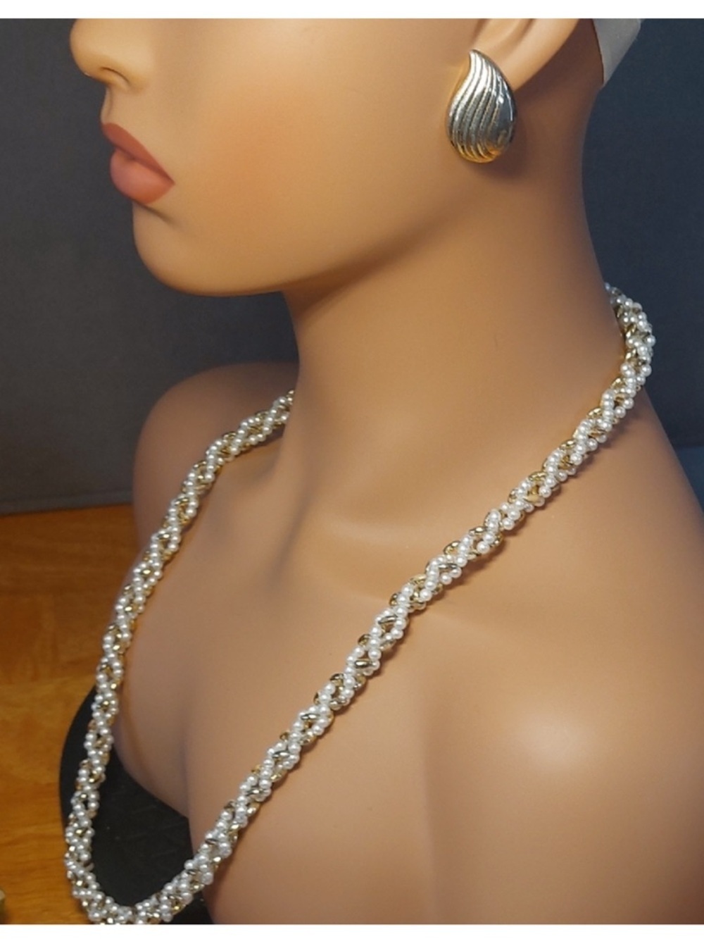 2 Piece Elegant Cream Pearl Twist Necklace and gold earrings set